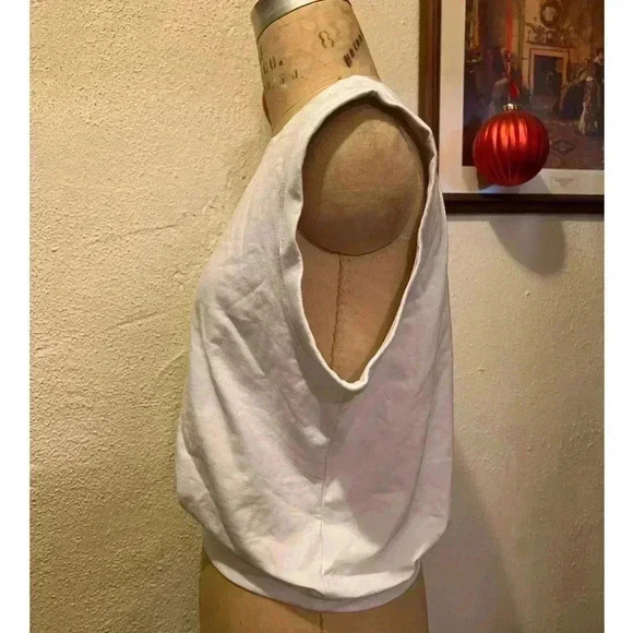 iGENJUN White Crew Neck Rolled Sleeves Pleated Hem Top NWT Size XL - Picture 4 of 9